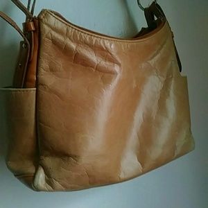 **SOLD**Kim Rogers Leather Crossbody Purse